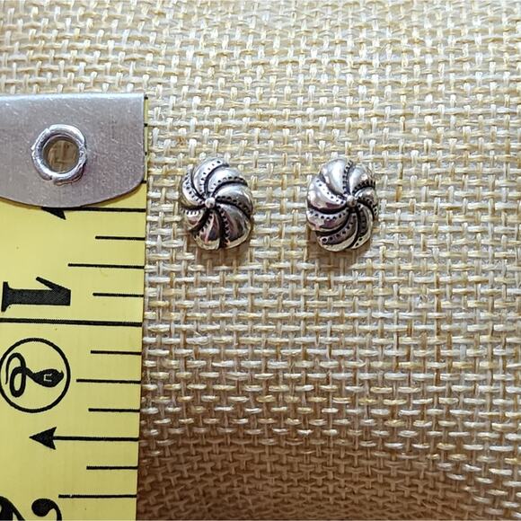 Brighton shell swirl post stud earrings‎ - Picture 2 of 4